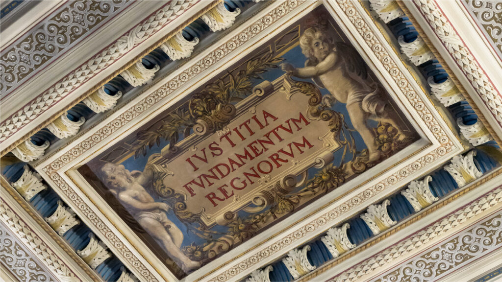 IVS TITIA FVNDAMENTVM REGNORVM